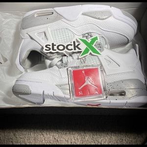 Jordan 4 retro white oreo, color white, size 5.5, never been used